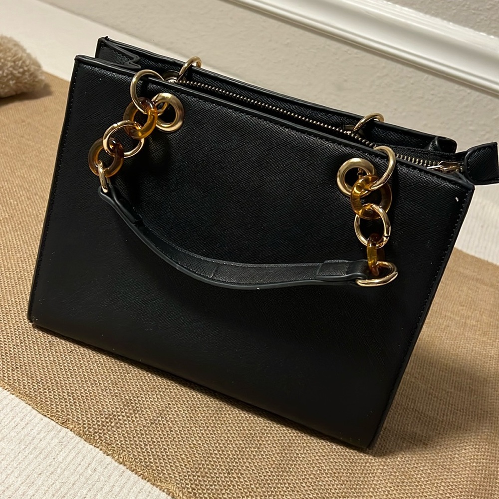 Black hand bag